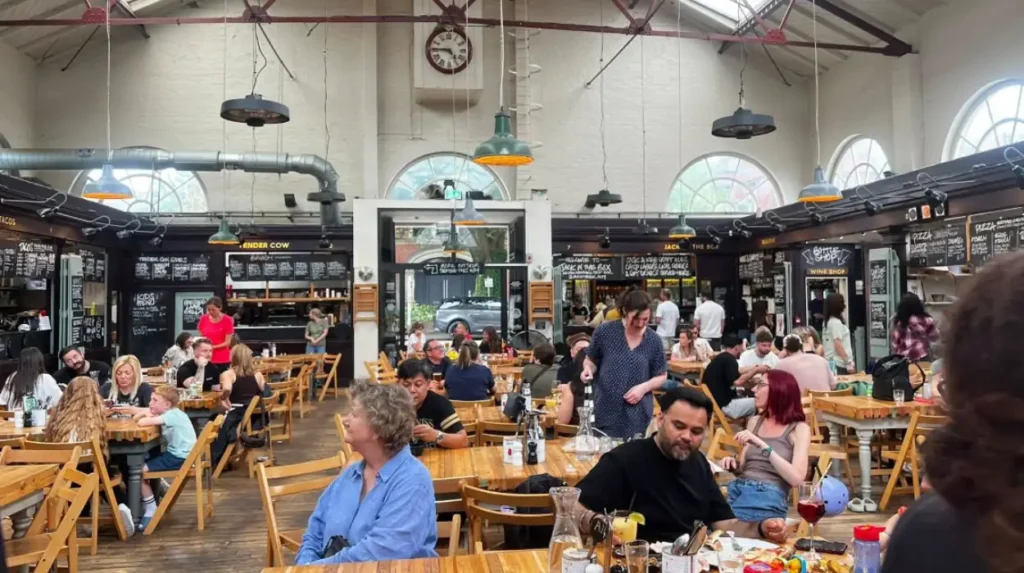 Which Are the Best Cafes in Altrincham Town Centre