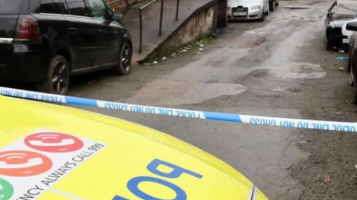 GMP Seeks Witnesses 20s Man Stabbed in Manchester City Centre