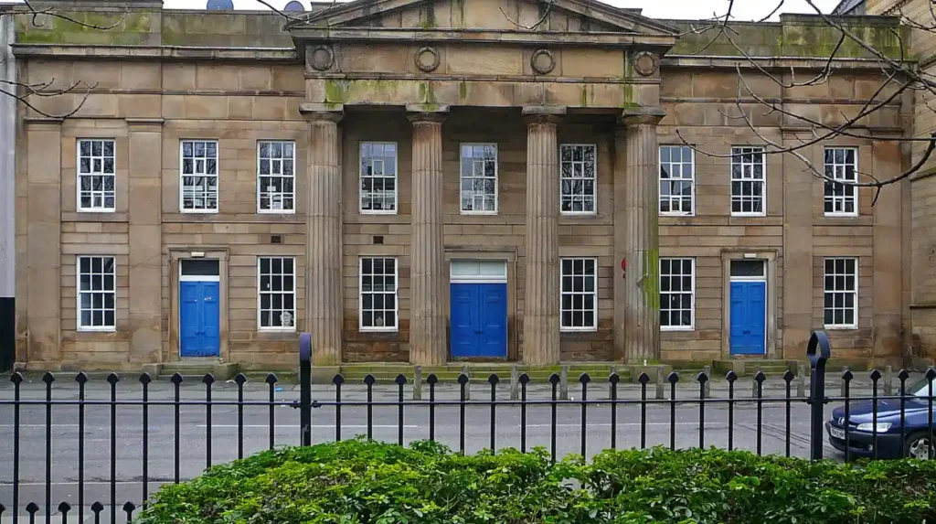 Chorlton's Air Pollution Crisis: Can Green Corridors Save Our High Street?