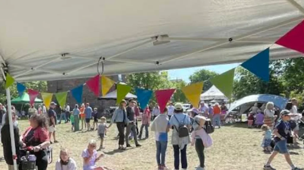 Green Chorlton Hub: Transforming Suburbia with Gardens