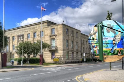 Bury St Edmunds Town Council Unveils Plans for Floral Mural, Bury 2026