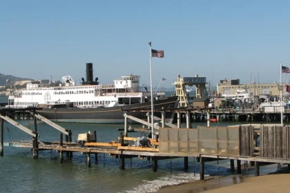 Hyde's High Street Revival Regeneration, Development
