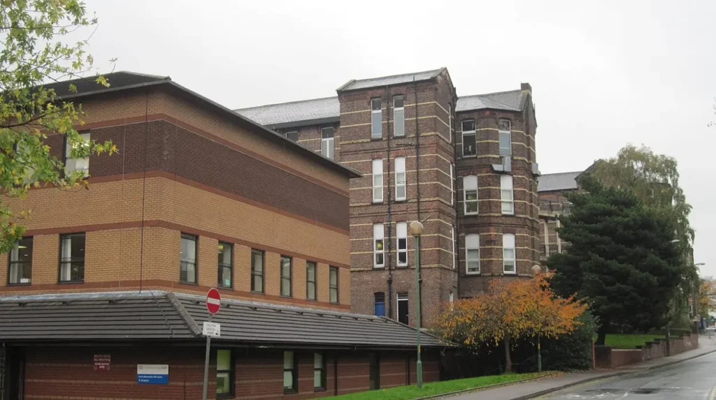 What is the Healthcare Scope of Electiva Hospital Manchester