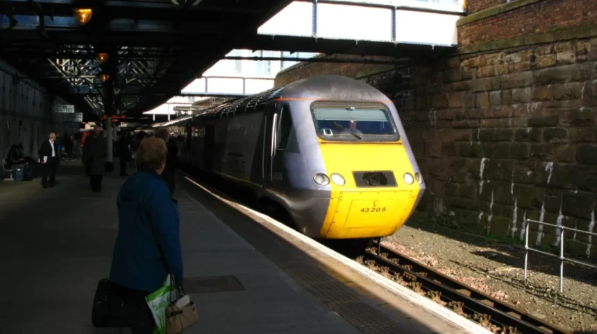 How Long Is the Dundee to Manchester Train Journey and What Are the Best Routes