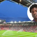 Manchester United fans snap up £75 top for £29 in JD sale