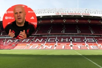 Slot warns criticism Manchester United 2026