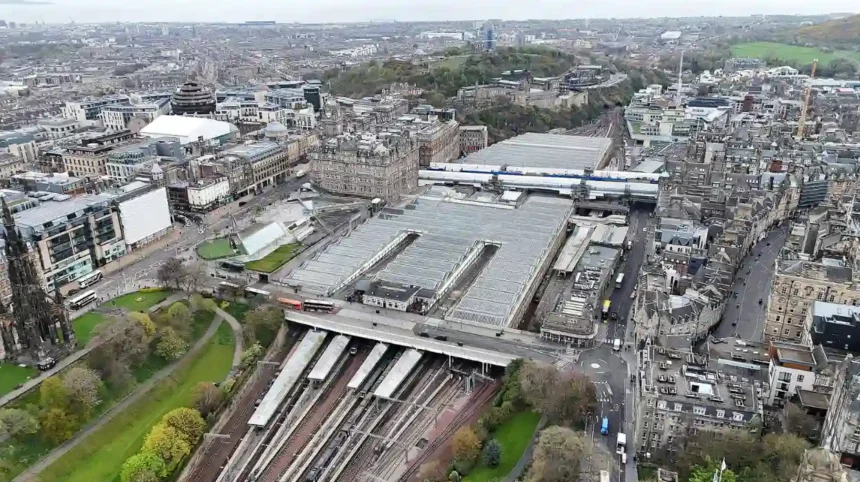 What Are the Current Edinburgh Manchester Train Times and Schedules
