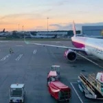 How Can Commuters Fly Manchester to Luton Most Efficiently