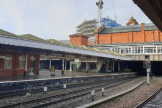 How to Travel from Manchester to Nottingham