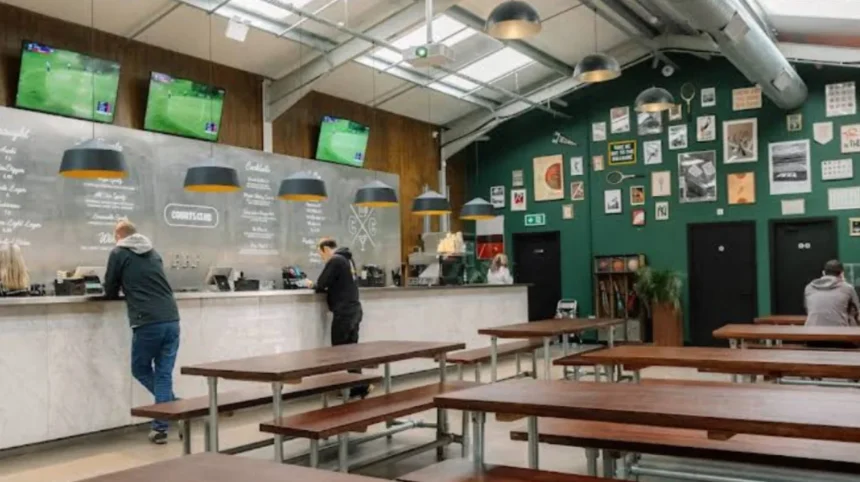 What are the Best Bars Near Manchester City Centre to Visit