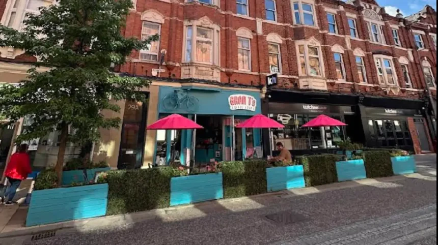 Which Are the Best Cafes in Altrincham Town Centre