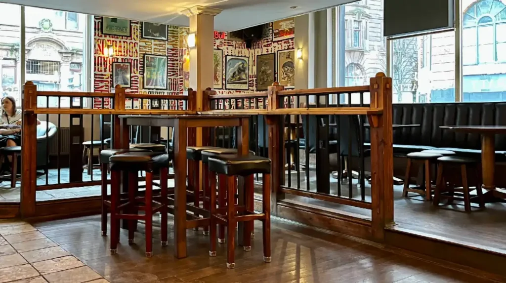 What Is Garratt Manchester? History, Location, Community and Local Guide