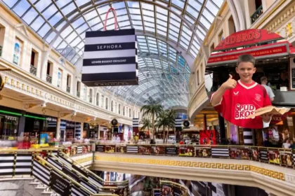 Prestwich Boy Hands Out Free Meals at Spud Bros Trafford Centre Launch