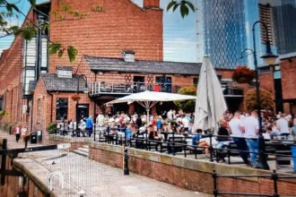 What Is Gibson v Manchester A Complete Guide to the Landmark Contract Law Case