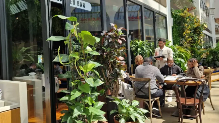 What is Offered on the Garten Bar Manchester Menu