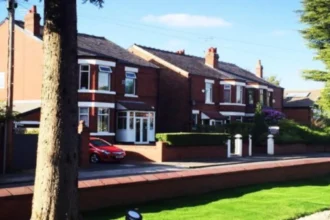 Is Renting in Reddish Manchester Right for You