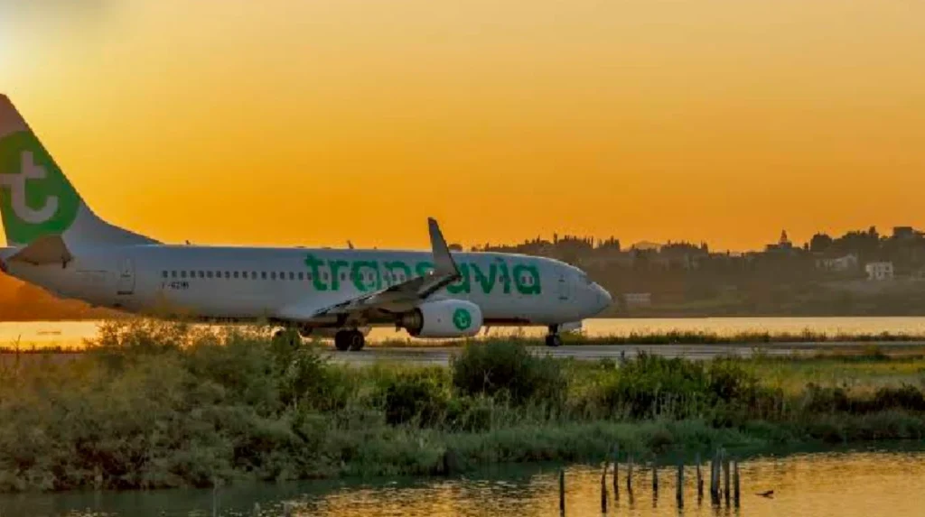 How Long Is Flight From Manchester To Corfu