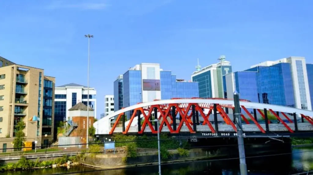 Which Hotels Near O2 Victoria Warehouse Manchester Offer the Best Stay