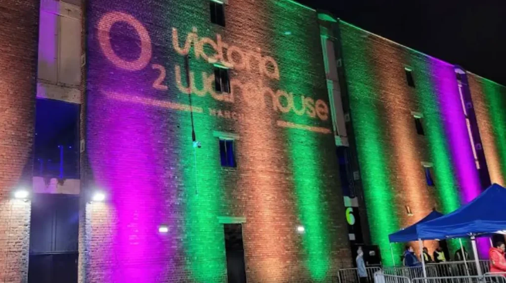 Which Hotels Near O2 Victoria Warehouse Manchester Offer the Best Stay
