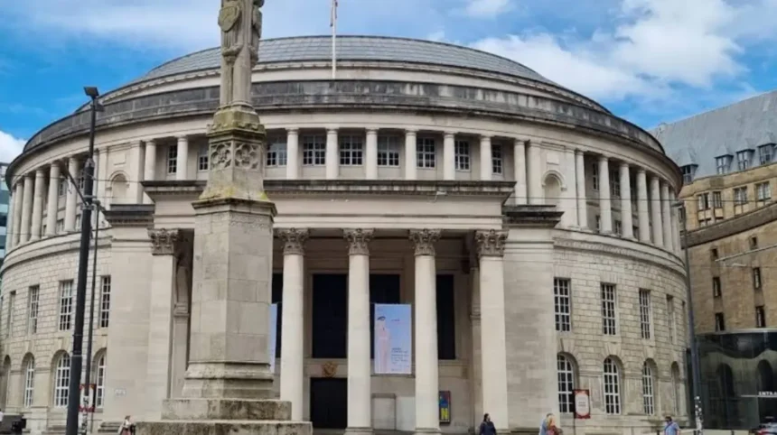 What Architectural Styles Define Iconic Manchester Buildings