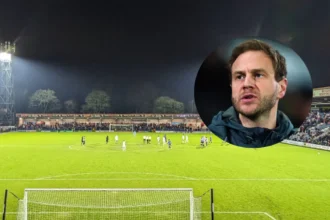 Dan Moss and Dajaune Brown Fire Rochdale Past Oldham