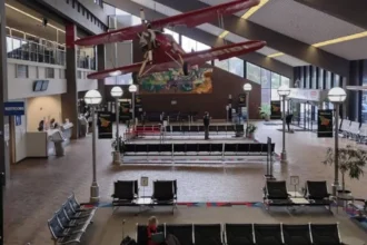 How to Travel From Lincoln to Manchester Airport Efficiently