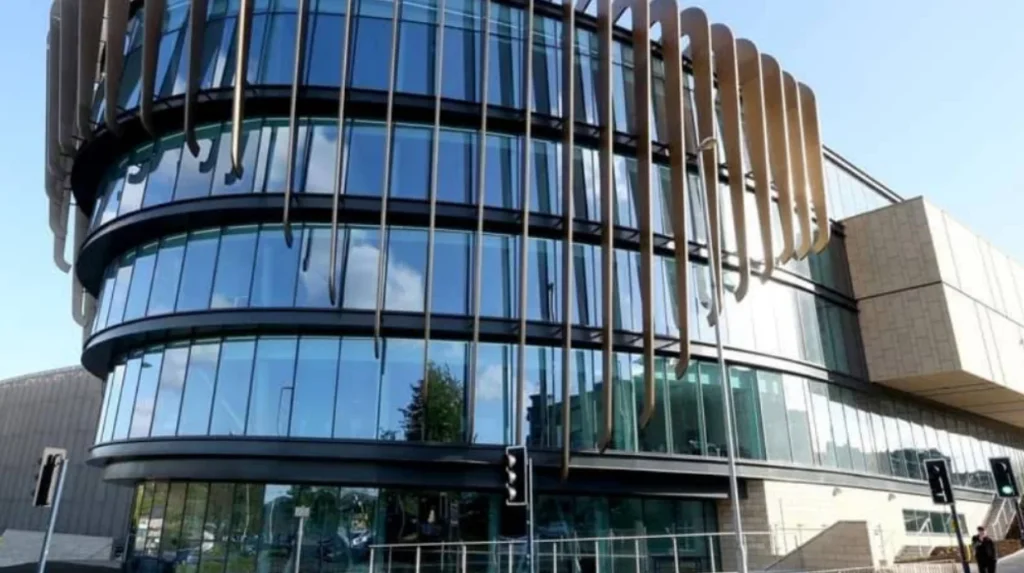 London School of Commerce Manchester Academic Model