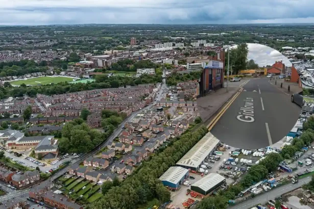 Man Dies After Heart Attack on Gidlow Lane in Wigan