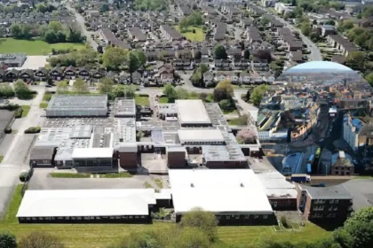 Stockport Appoints Team for Town Centre School