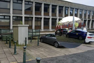 Waterloo Street parking Oldham Council issues 273 fines