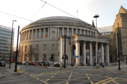 What Is the Manchester City Walk and How Do You Experience It