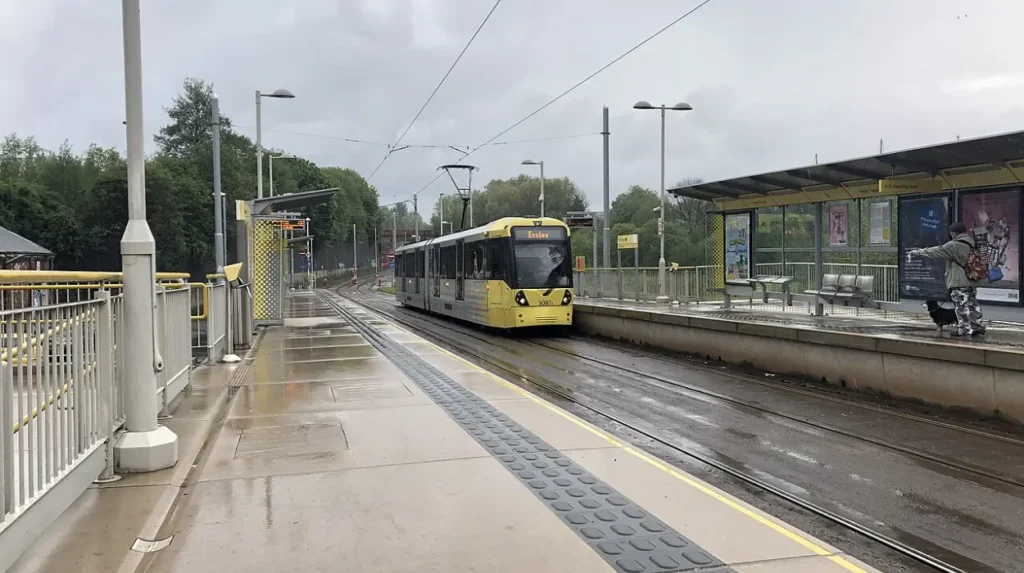 What is the best way to travel from Manchester Piccadilly Station to Ancoats?