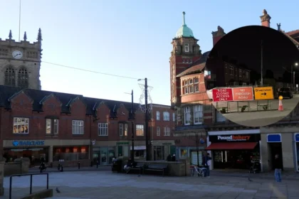 Nel Pan Lane closed Wigan water leak sparks rush‑hour disruption